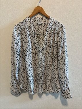 Amour Vert White Blouse with Black Floral Print Abstract 100% Silk Sz M